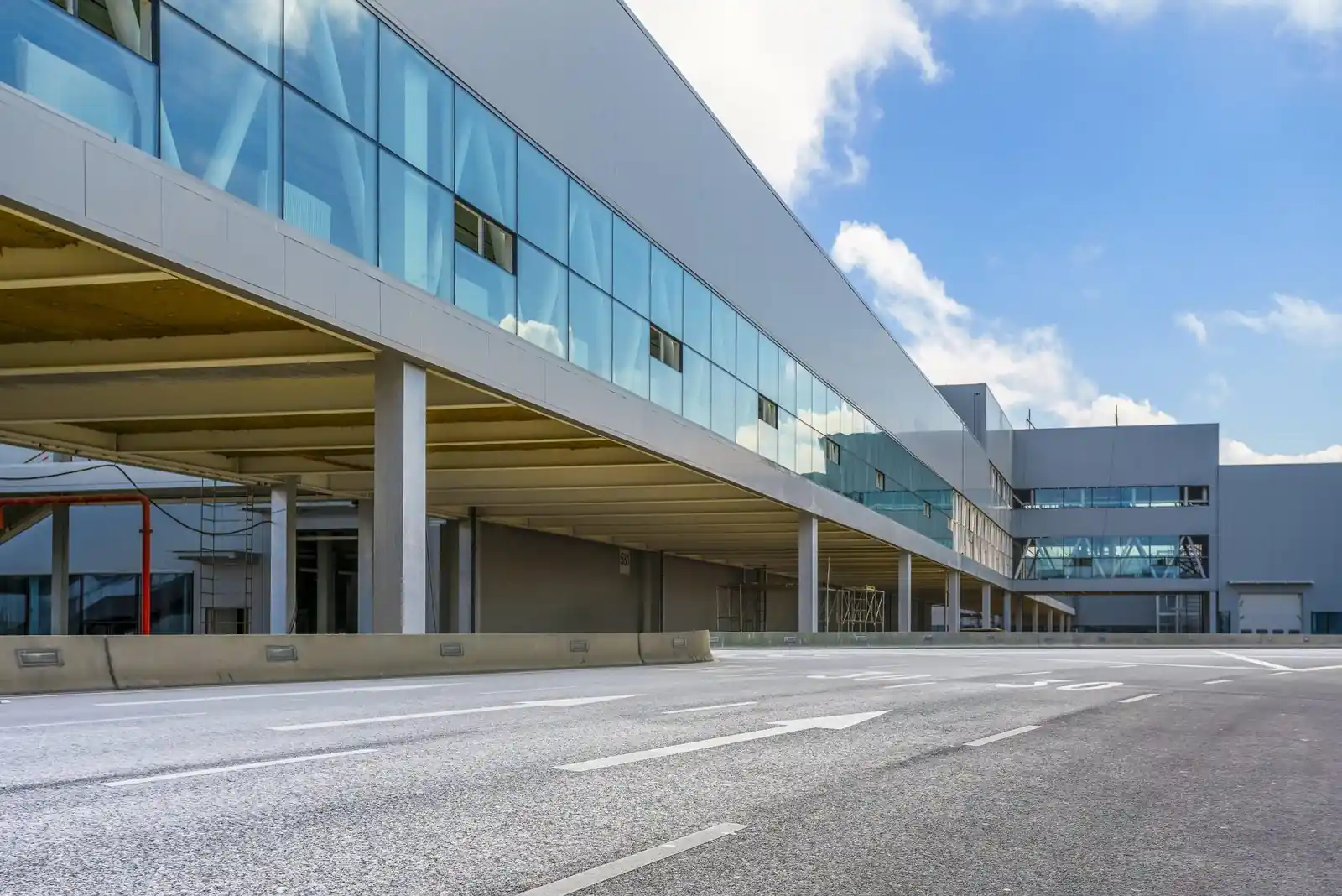 industrial-park-factory-building-warehouse-min-scaled